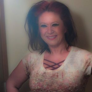 Meet your Posher, Amie